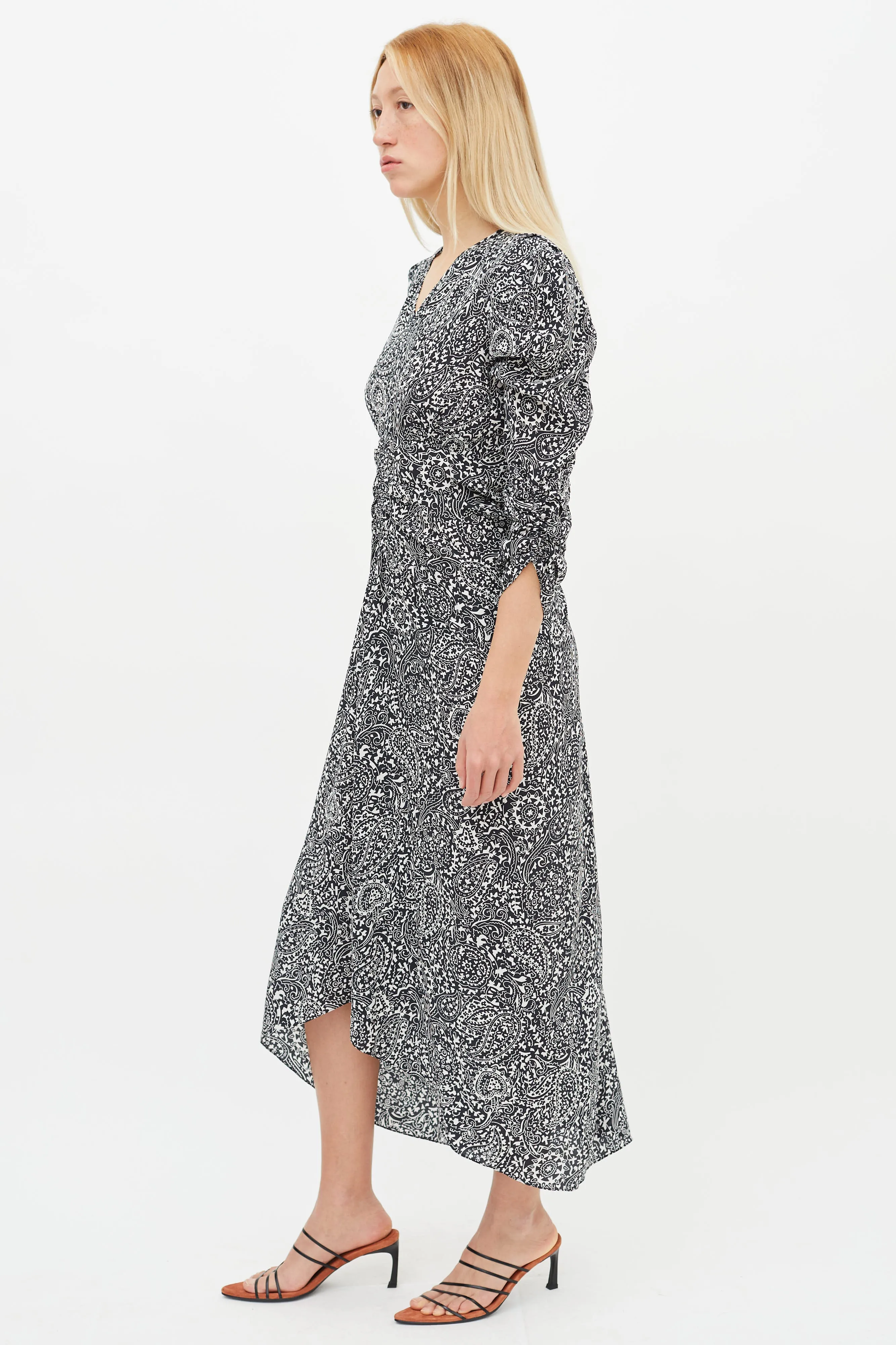 Black & White Albi Paisley Print Midi Dress