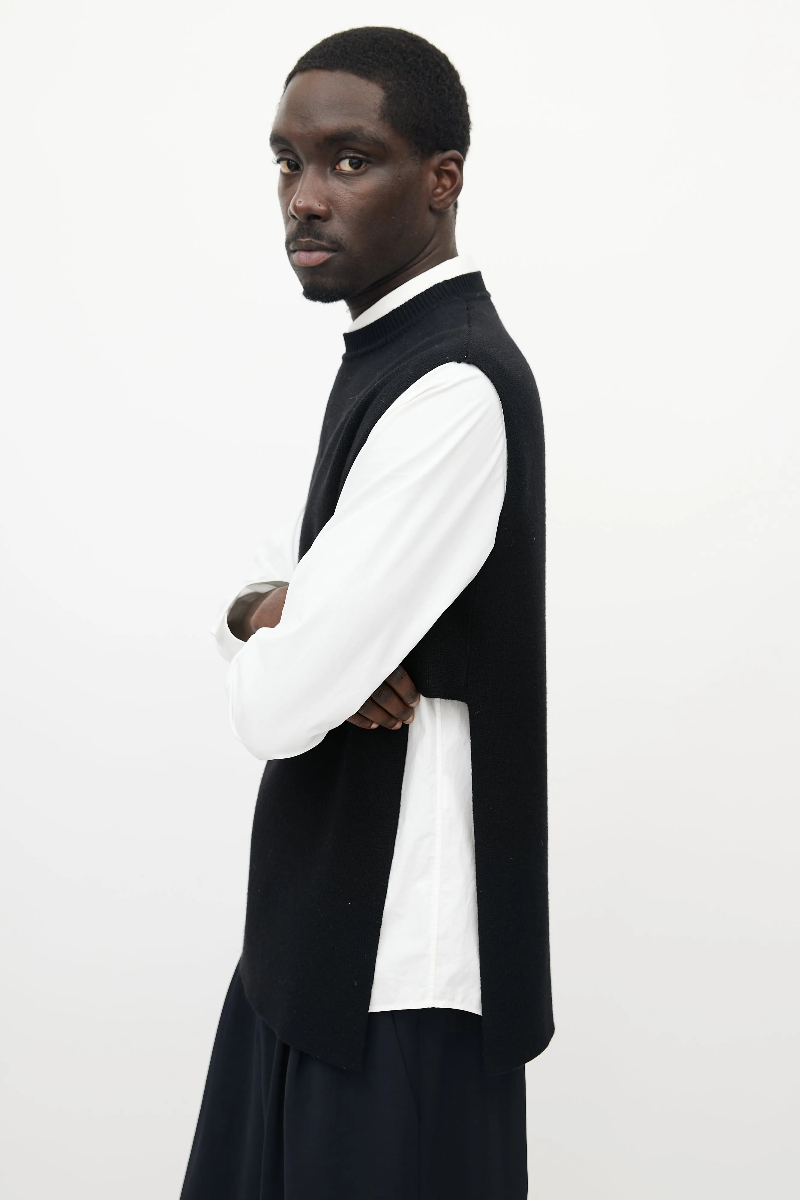 Black Wool Knit Slit Vest